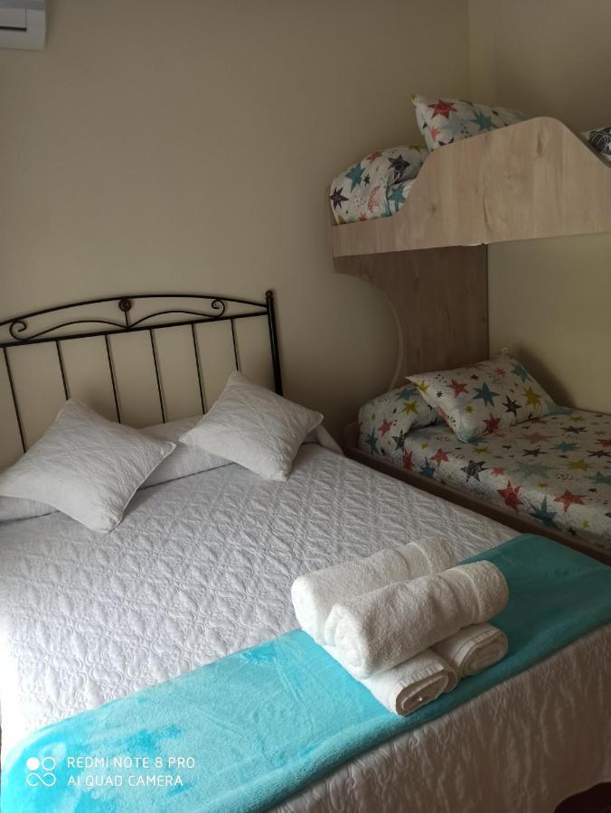 베나오얀 Vivienda Dominguez Sanchez 빌라 외부 사진